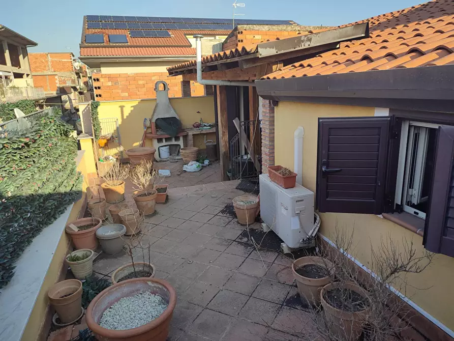 Immagine 39 di Casa indipendente in vendita  a Paterno'