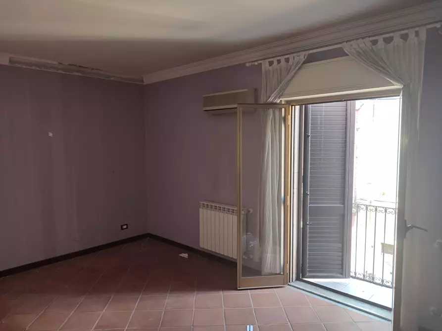 Immagine 19 di Casa indipendente in vendita  a Paterno'