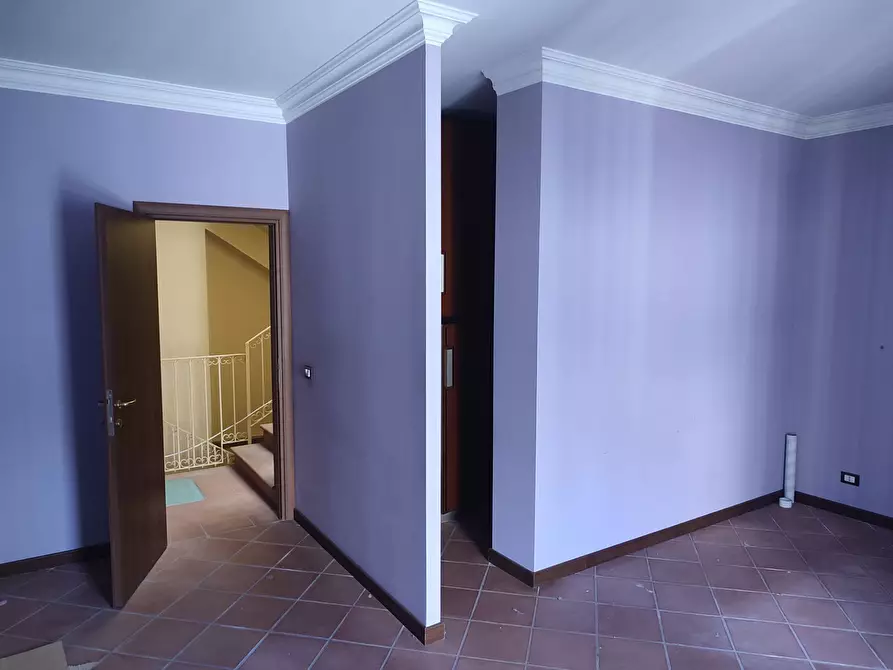 Immagine 20 di Casa indipendente in vendita  a Paterno'