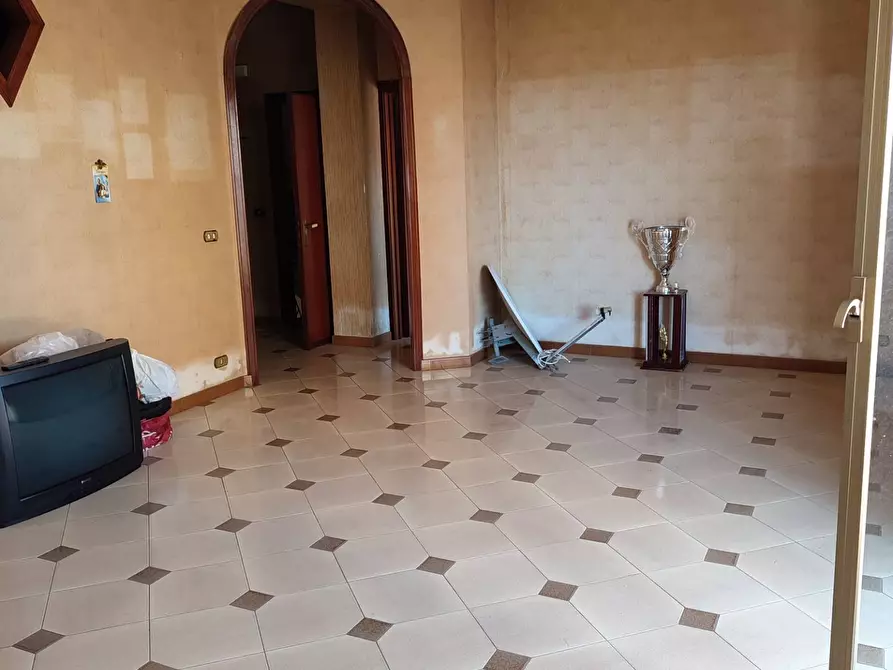 Immagine 10 di Appartamento in vendita  a Santa Maria Di Licodia