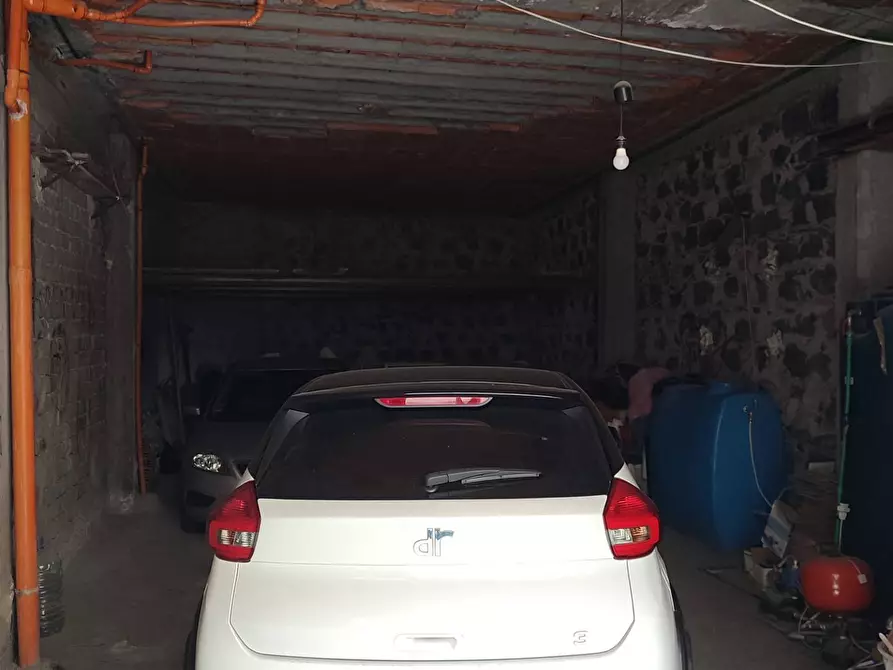 Immagine 26 di Appartamento in vendita  a Paterno'