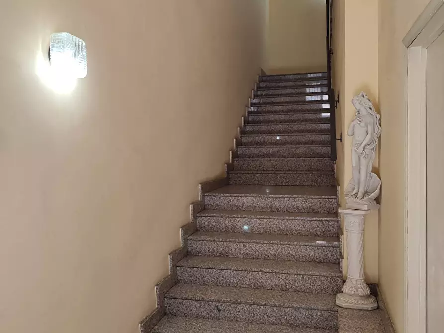 Immagine 4 di Appartamento in vendita  a Paterno'