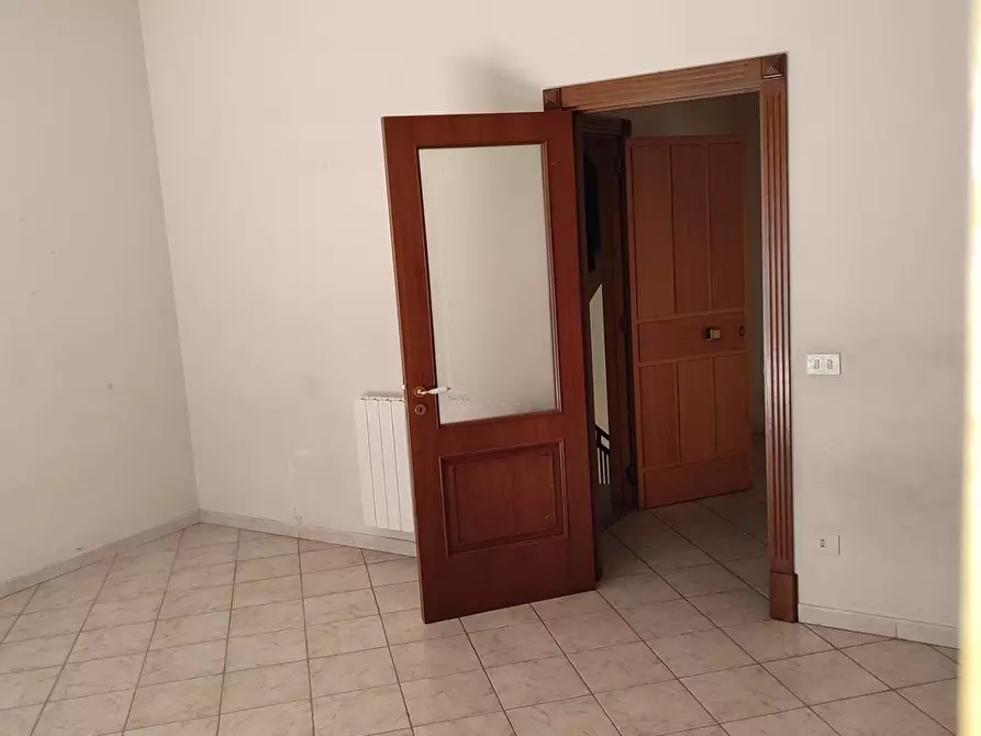 Immagine 11 di Appartamento in vendita  a Paterno'