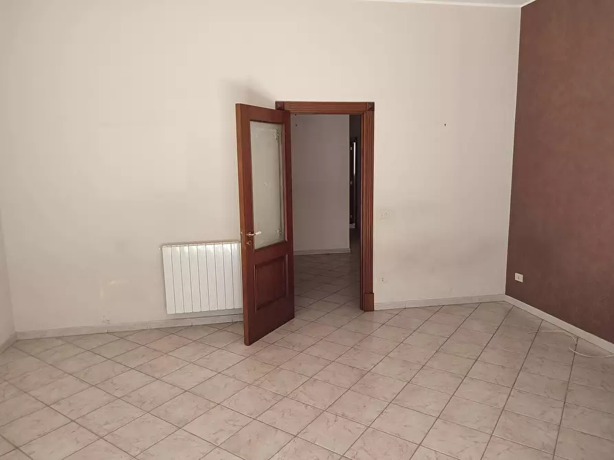 Immagine 13 di Appartamento in vendita  a Paterno'