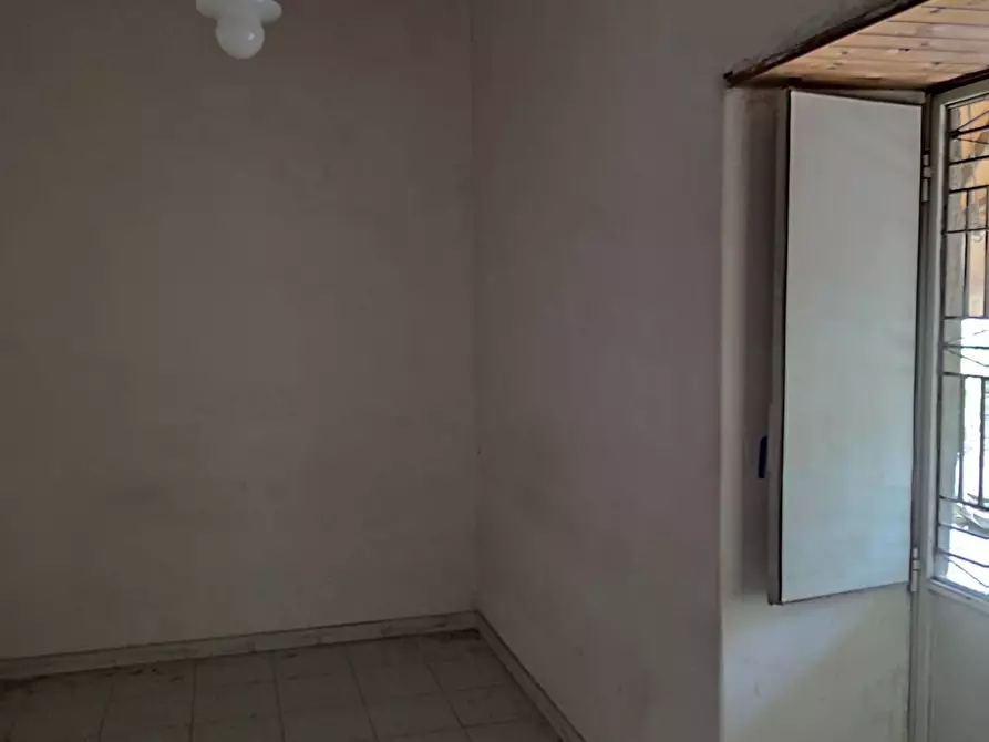 Immagine 27 di Villa in vendita  a Gravina Di Catania