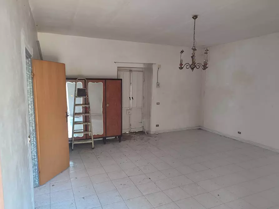 Immagine 24 di Villa in vendita  a Gravina Di Catania