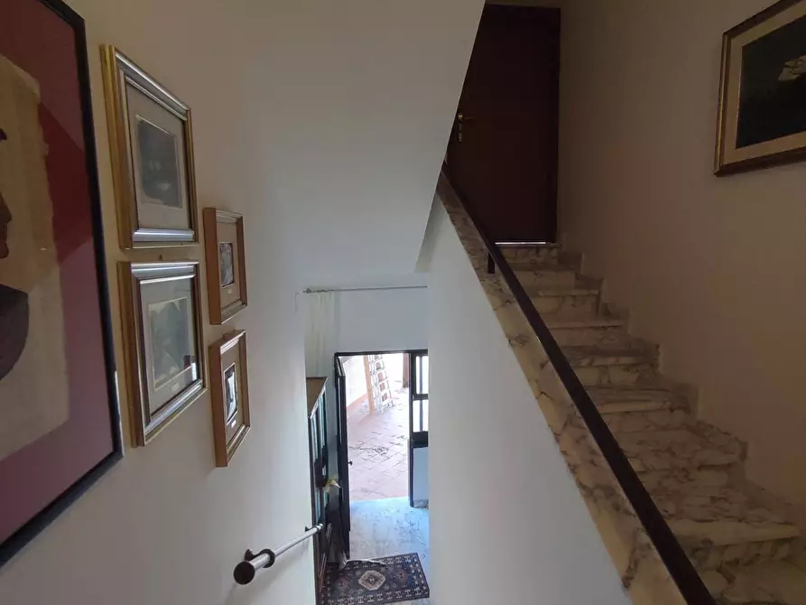 Immagine 40 di Casa indipendente in vendita  a Gravina Di Catania