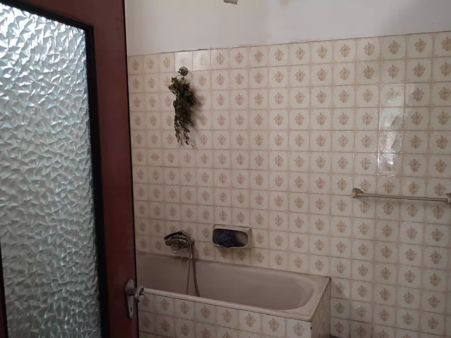 Immagine 11 di Appartamento in vendita  a Paterno'