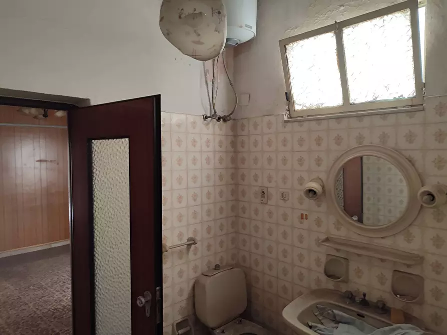 Immagine 12 di Appartamento in vendita  a Paterno'