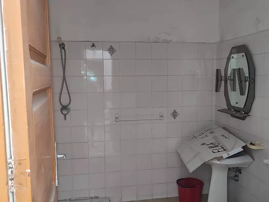 Immagine 9 di Appartamento in vendita  a Paterno'