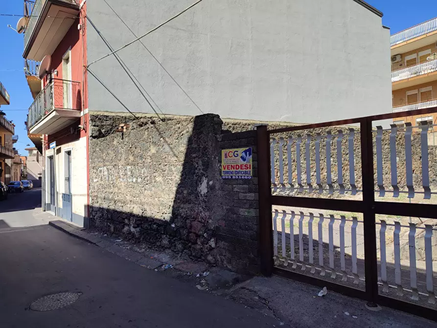 Immagine 4 di Terreno residenziale in vendita  a Paterno'