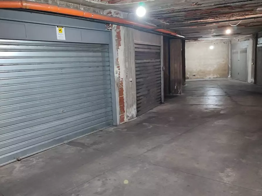 Immagine 24 di Appartamento in vendita  a Paterno'