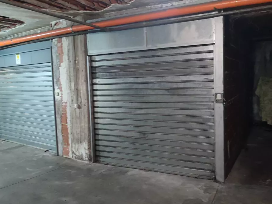 Immagine 25 di Appartamento in vendita  a Paterno'