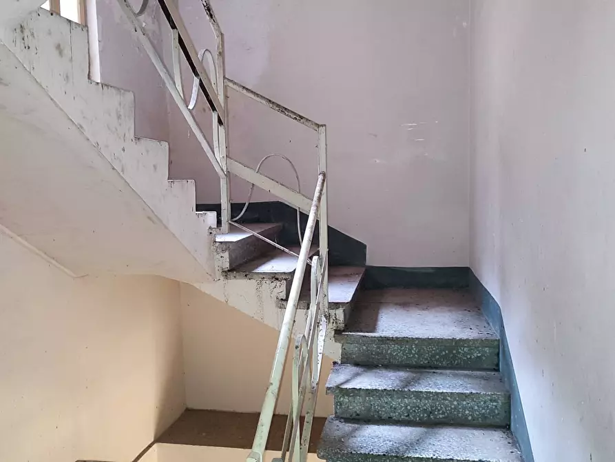 Immagine 19 di Casa indipendente in vendita  a Paterno'