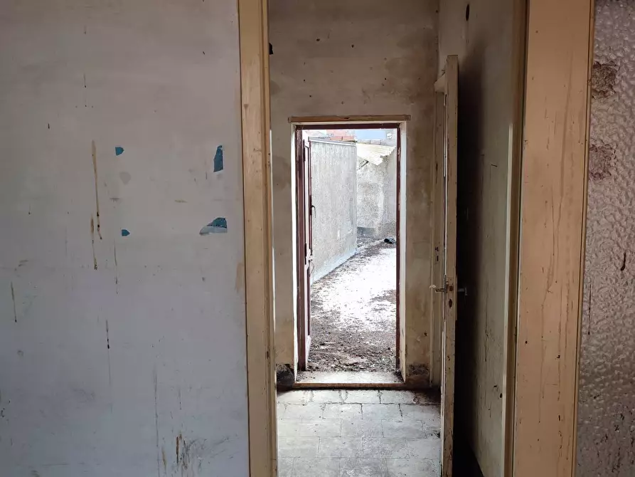 Immagine 25 di Casa indipendente in vendita  a Paterno'