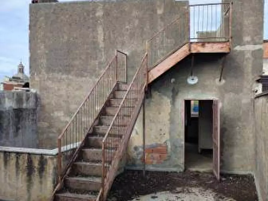 Immagine 32 di Casa indipendente in vendita  a Paterno'