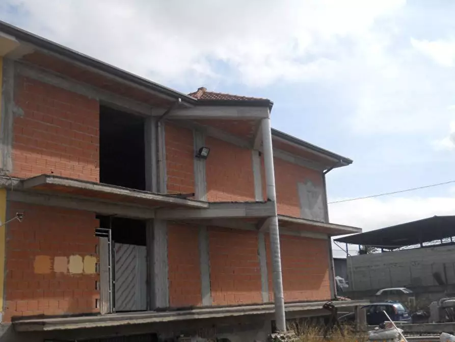 Immagine 2 di Villa in vendita  a Paterno'