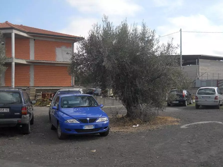 Immagine 10 di Villa in vendita  a Paterno'