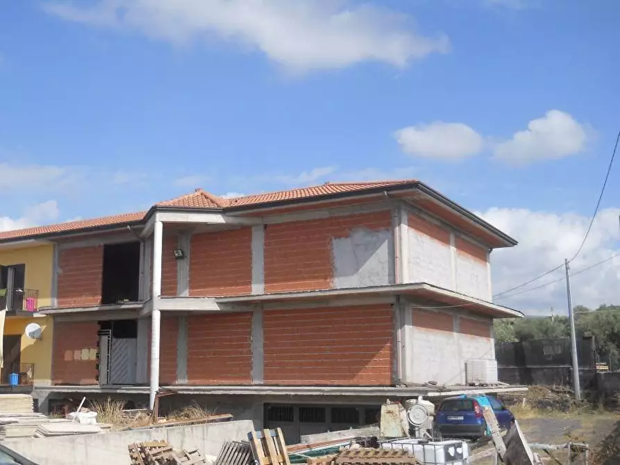 Immagine 5 di Villa in vendita  a Paterno'