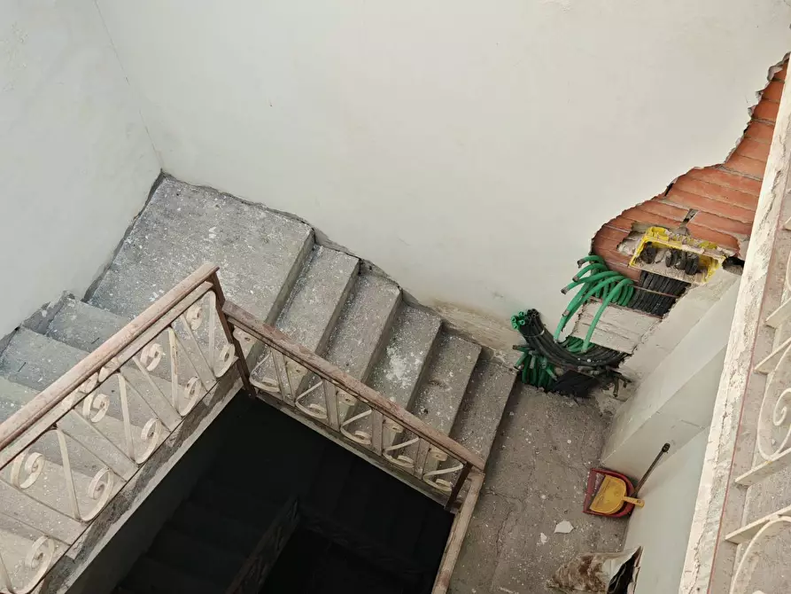 Immagine 12 di Casa indipendente in vendita  a Paterno'