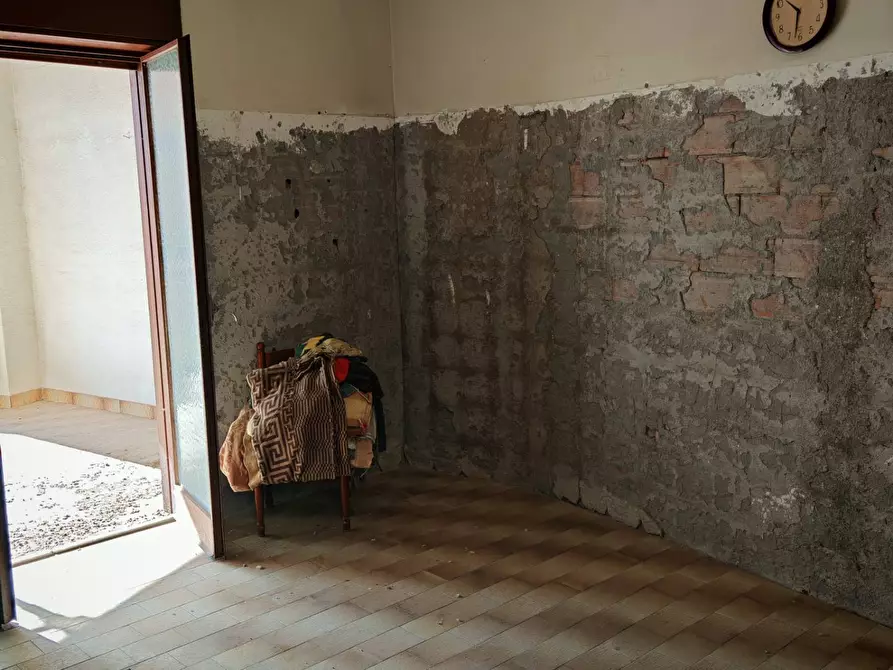 Immagine 19 di Casa indipendente in vendita  a Paterno'