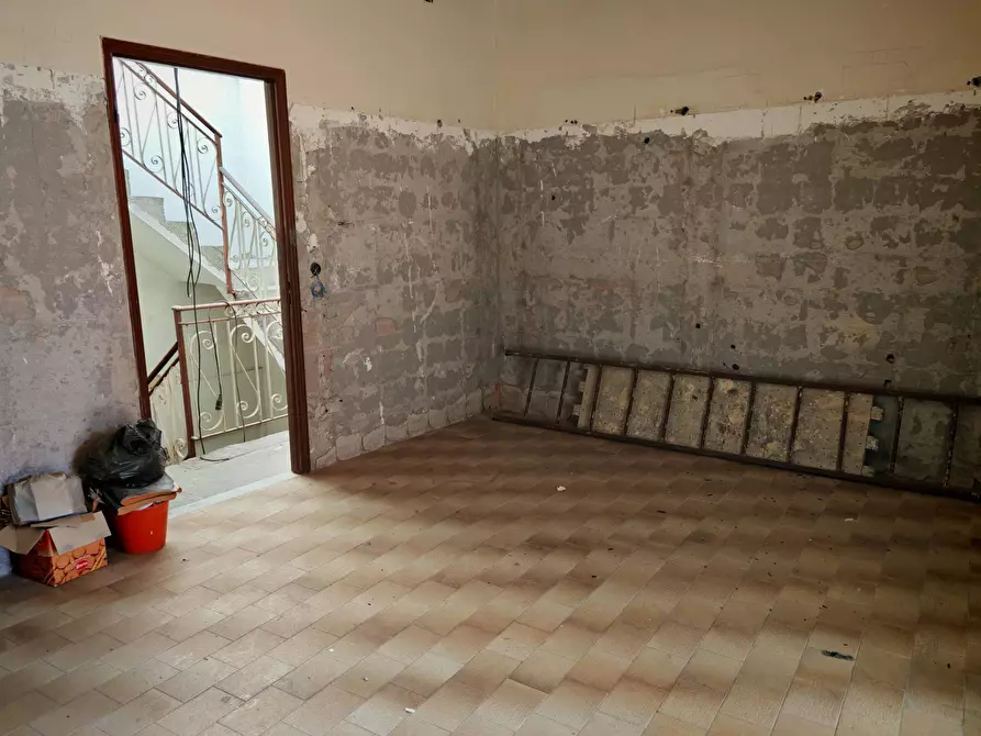 Immagine 20 di Casa indipendente in vendita  a Paterno'