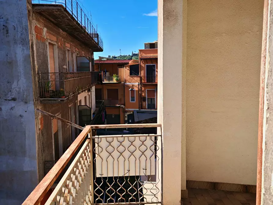 Immagine 25 di Casa indipendente in vendita  a Paterno'