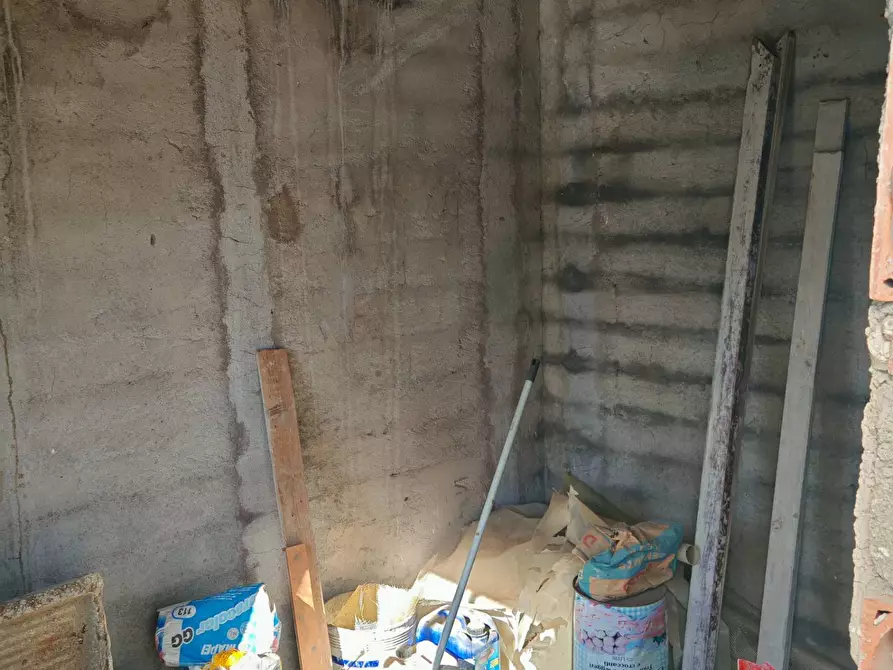 Immagine 30 di Casa indipendente in vendita  a Paterno'