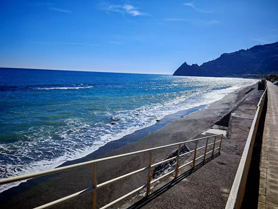 Immagine 21 di Appartamento in vendita  a Antillo