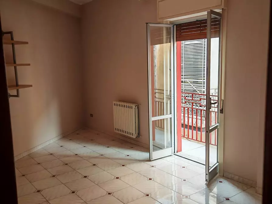 Immagine 32 di Casa indipendente in vendita  a Paterno'