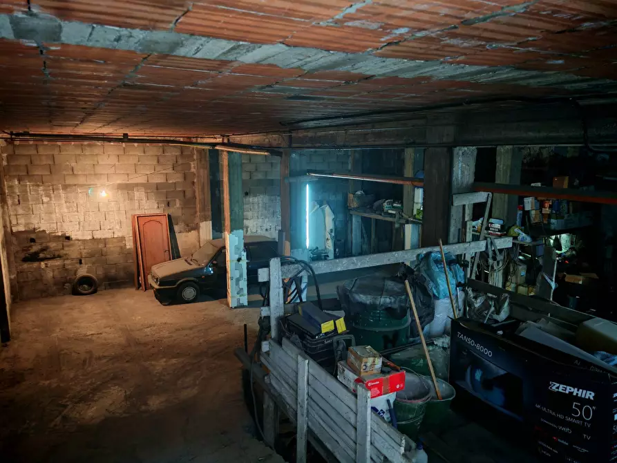 Immagine 19 di Appartamento in vendita  a Paterno'