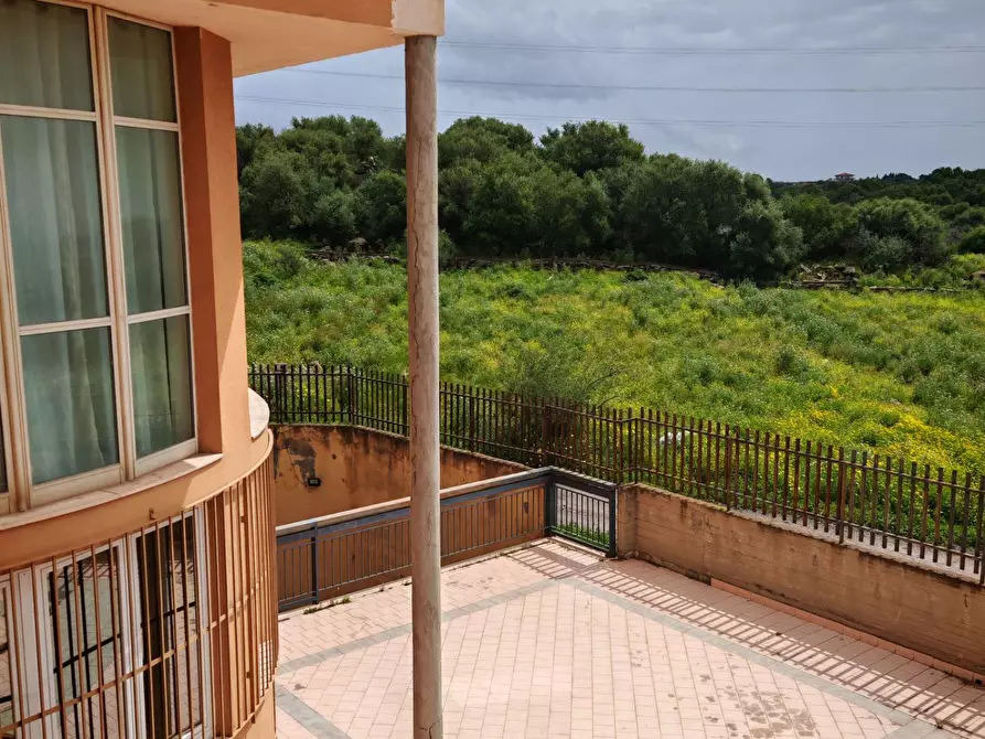 Immagine 35 di Appartamento in vendita  a Paterno'