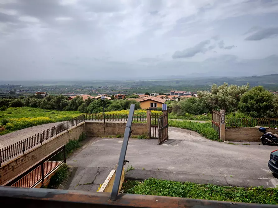 Immagine 30 di Appartamento in vendita  a Paterno'