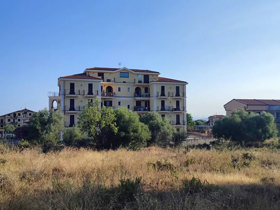 Immagine 4 di Appartamento in vendita  a Santa Maria Di Licodia