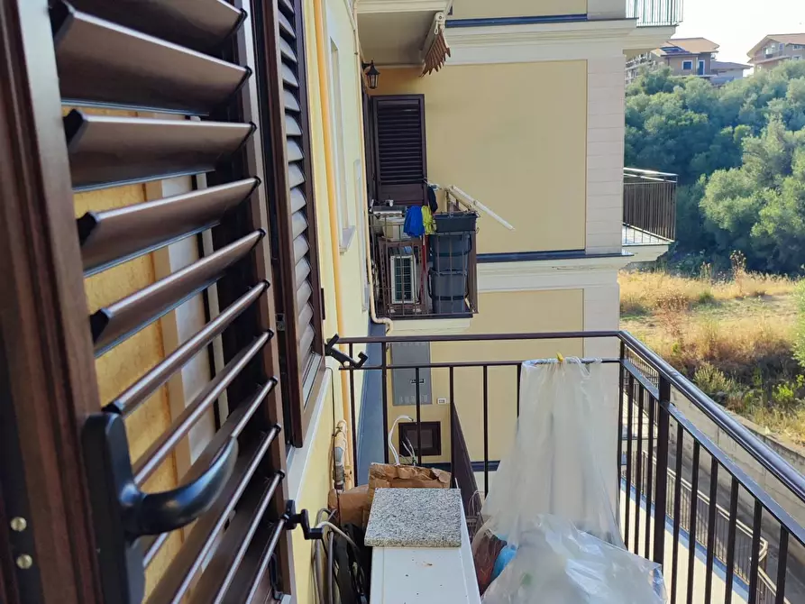 Immagine 7 di Appartamento in vendita  a Santa Maria Di Licodia