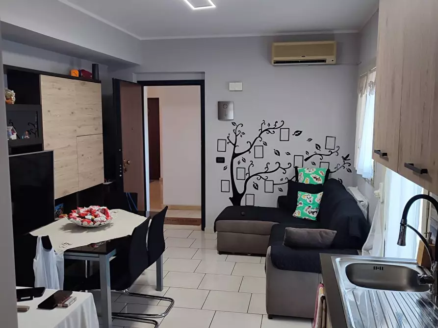 Immagine 9 di Appartamento in vendita  a Santa Maria Di Licodia