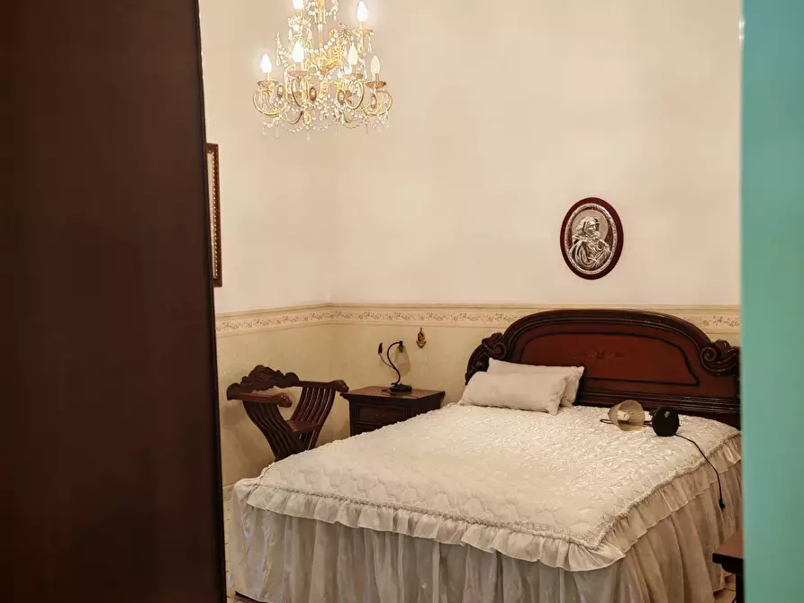 Immagine 11 di Appartamento in vendita  a Paterno'