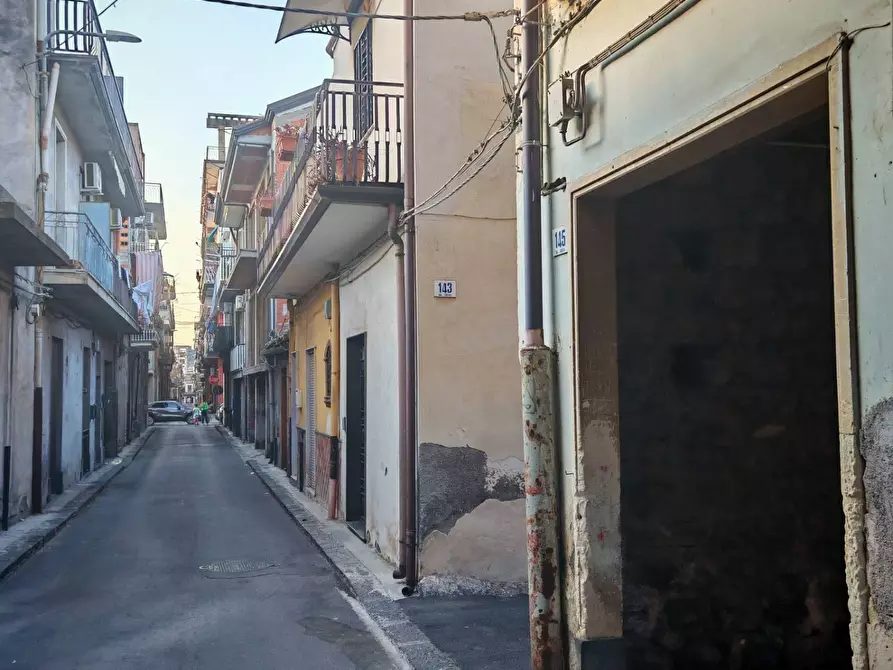 Immagine 19 di Casa indipendente in vendita  a Paterno'