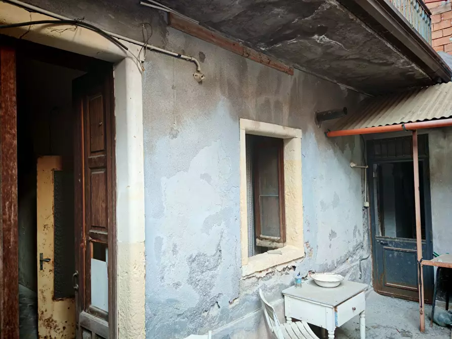 Immagine 4 di Casa indipendente in vendita  a Paterno'