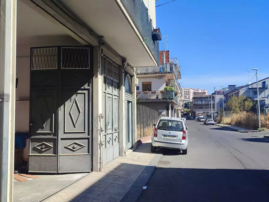 Immagine 2 di Magazzino in affitto  a Paterno'