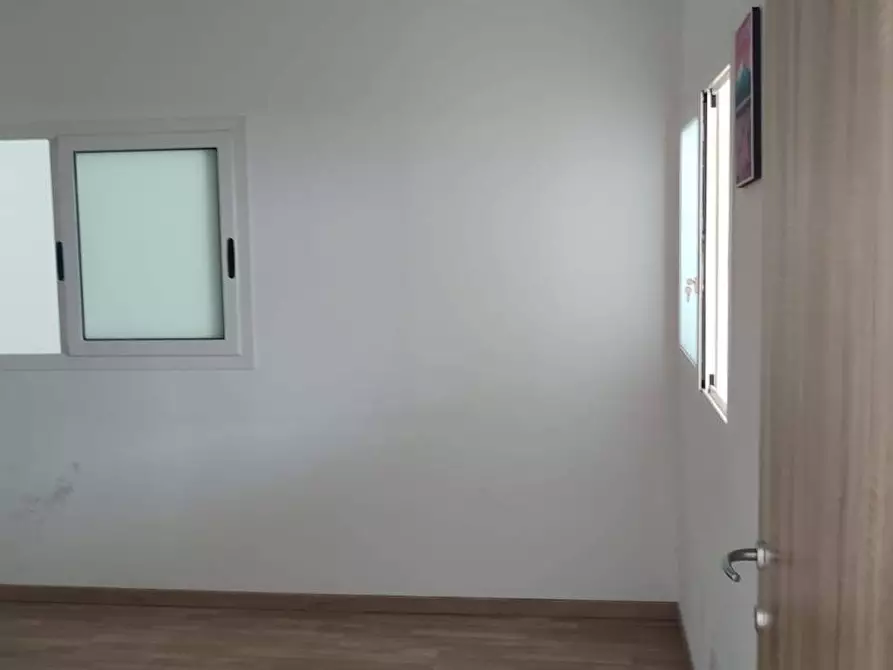 Immagine 9 di Negozio in vendita  a Santa Maria Di Licodia