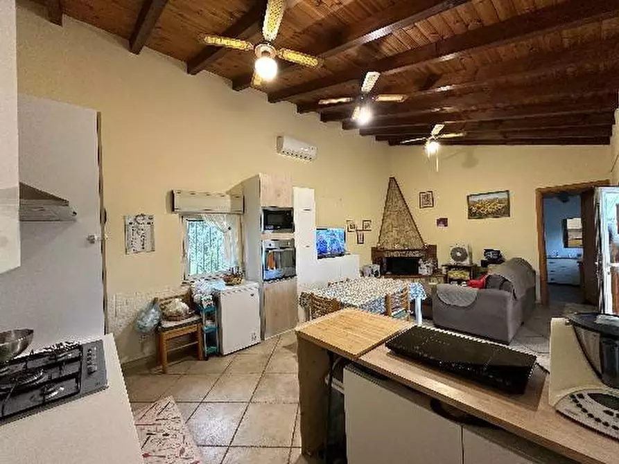 Immagine 13 di Casa indipendente in vendita  a Aidone