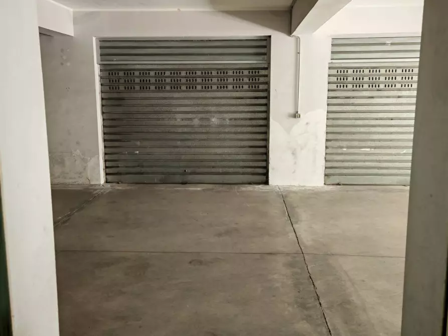 Immagine 30 di Appartamento in vendita  a Paterno'