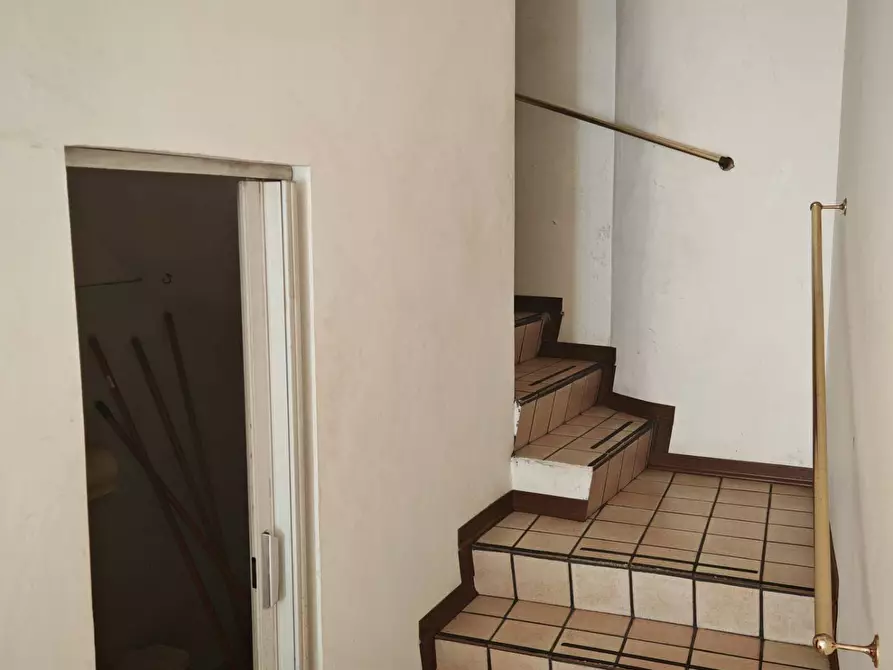 Immagine 9 di Casa indipendente in vendita  a Paterno'