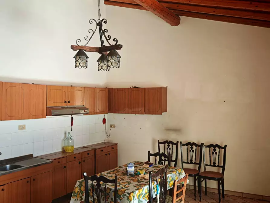 Immagine 11 di Casa indipendente in vendita  a Paterno'