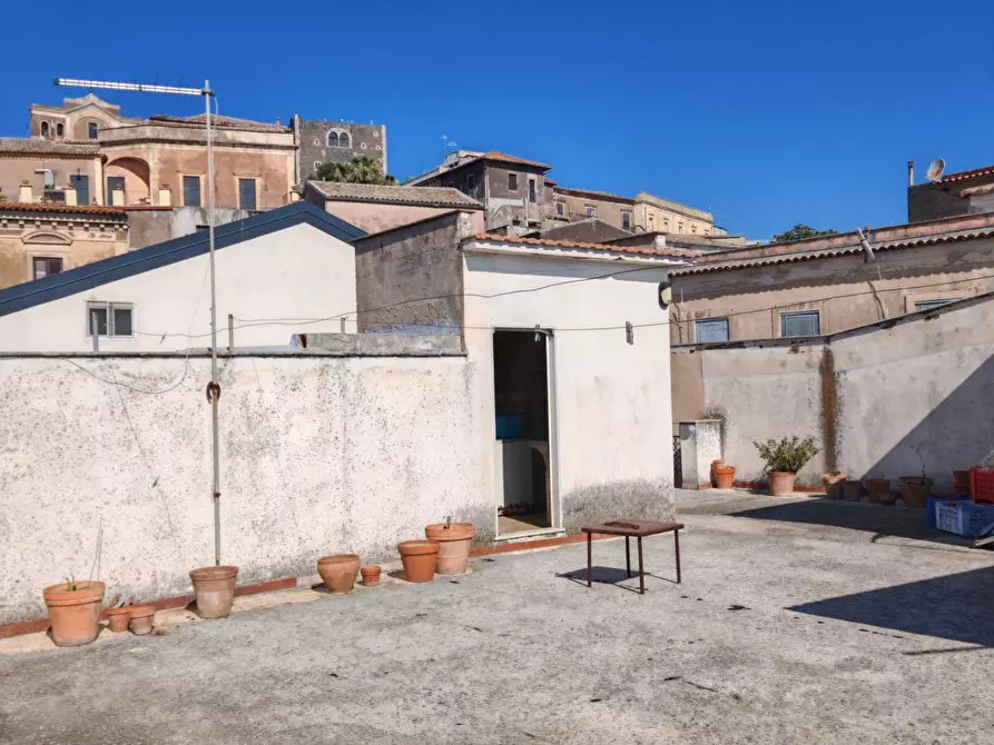 Immagine 34 di Casa indipendente in vendita  a Paterno'