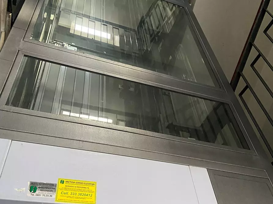 Immagine 8 di Appartamento in vendita  a Siracusa