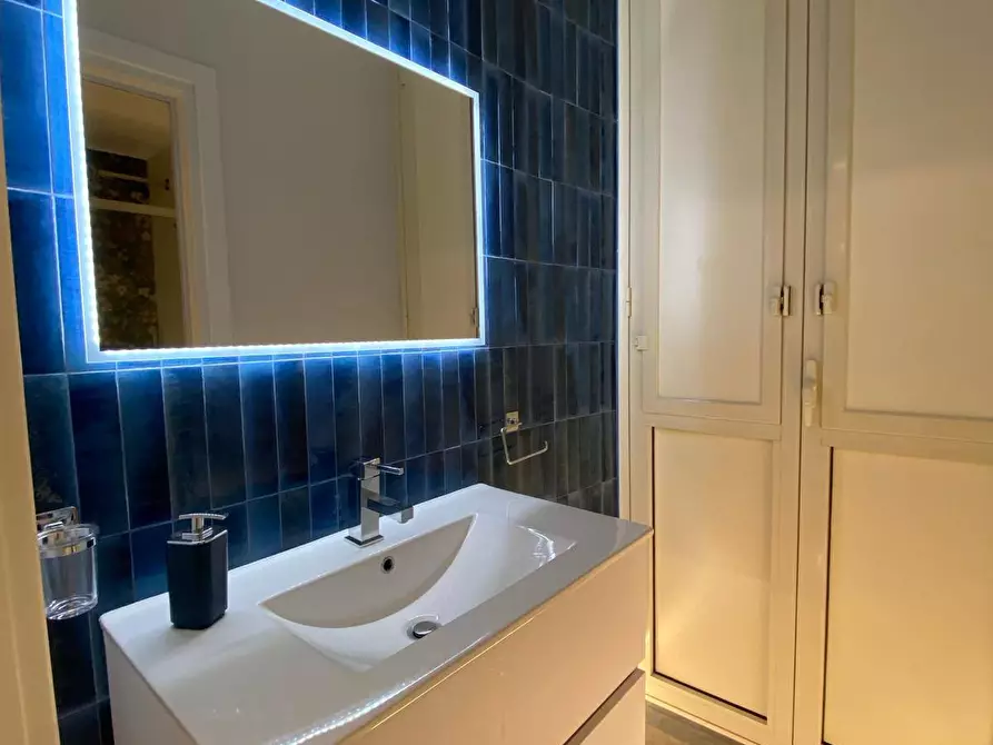 Immagine 3 di Appartamento in vendita  in via Pasubio 96 a Siracusa