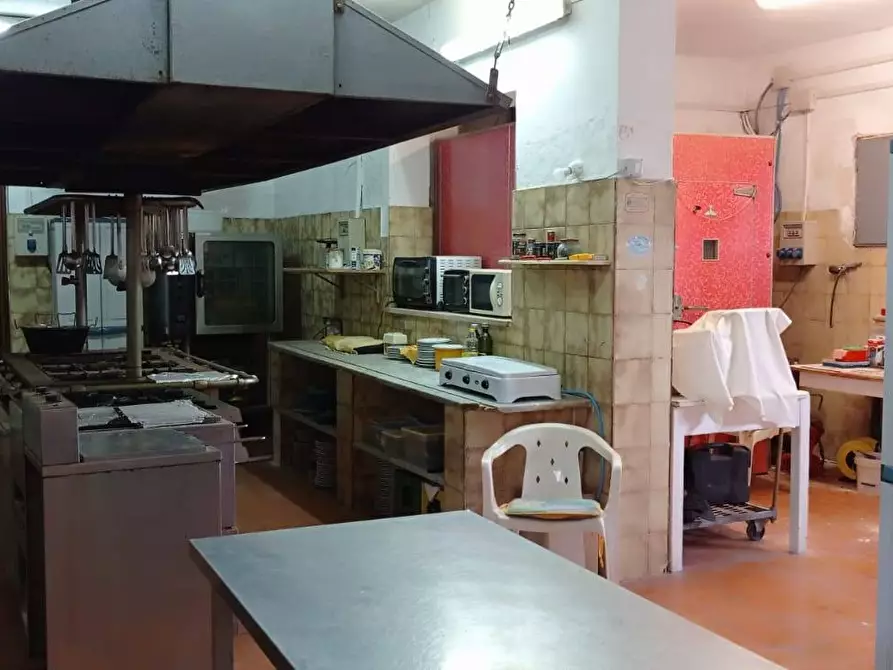 Immagine 4 di Villa in vendita  in strada benali a Siracusa