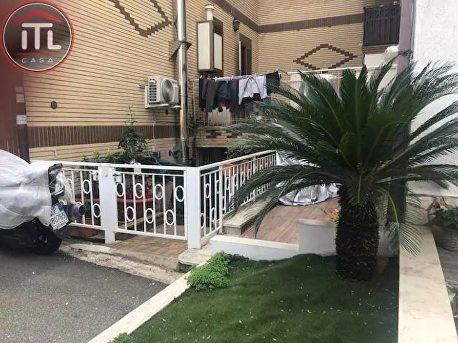 Immagine 3 di Cantina in vendita  in Giuseppe Vanni a Roma